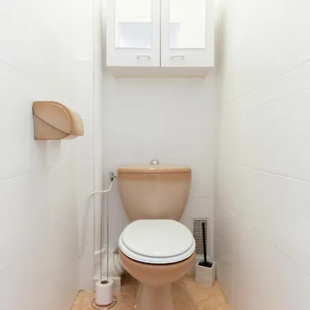 La Dolce Aux Portes De Paris *